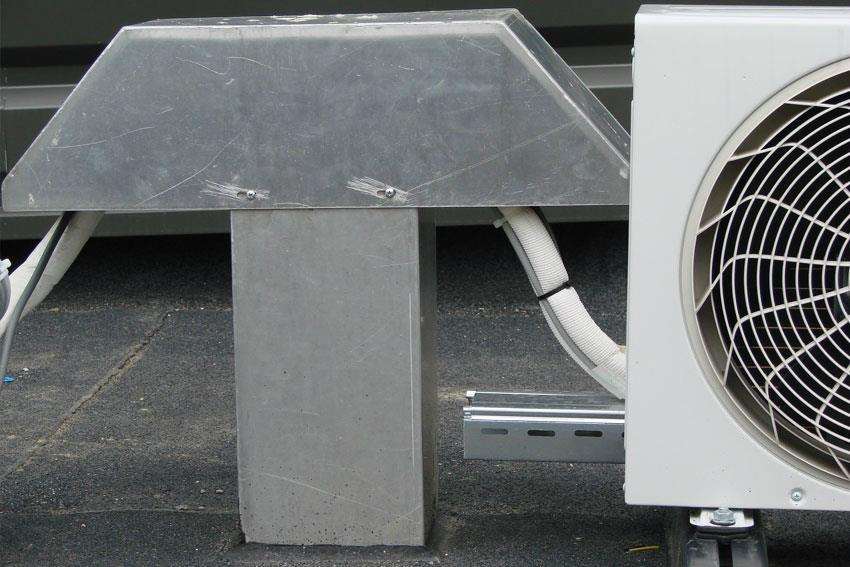 ALIXO Aluminium roof inlet 200 X 200 MM - 2 outlets - 2