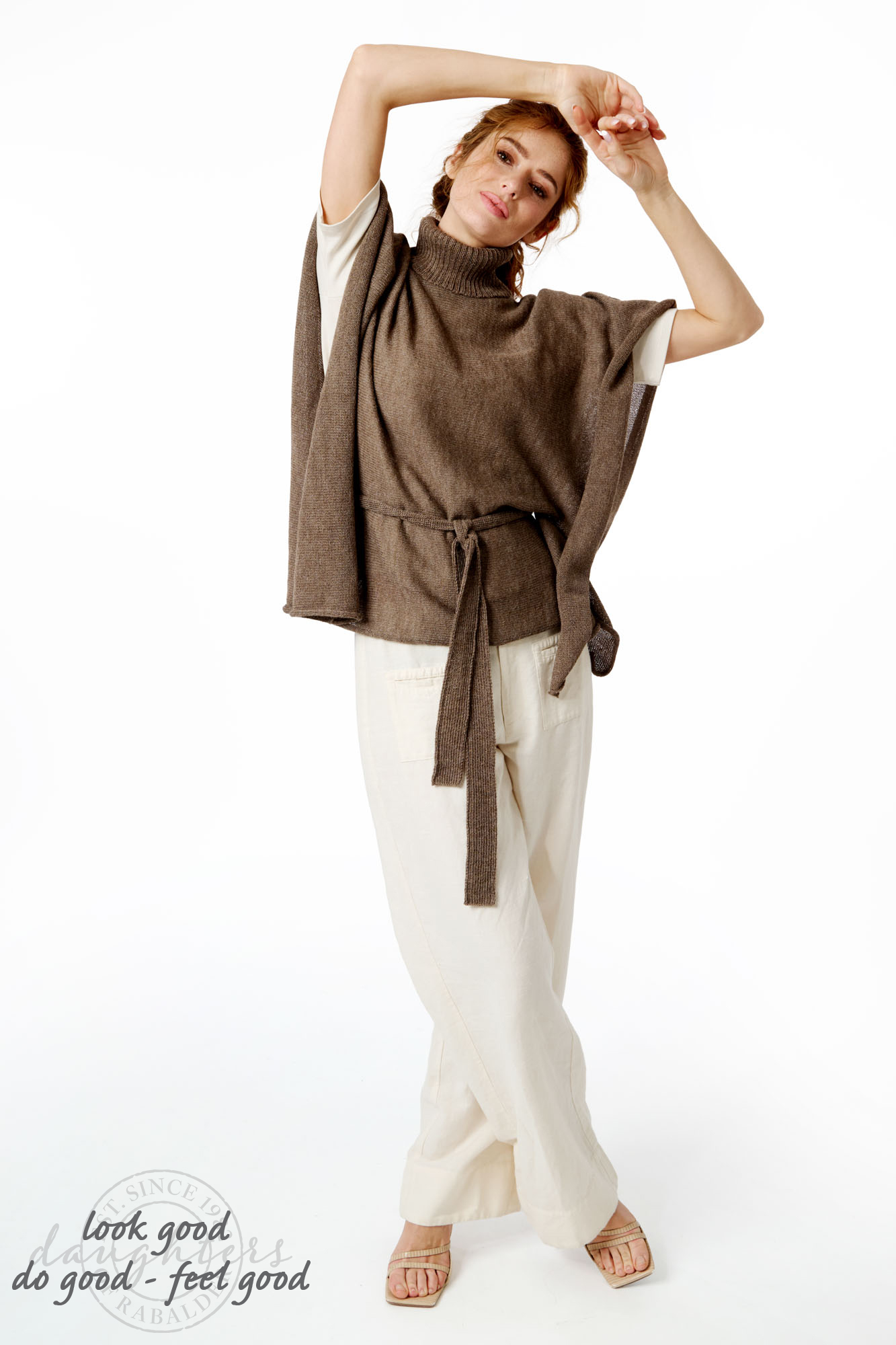 Helen alpaca poncho  taupe - 3