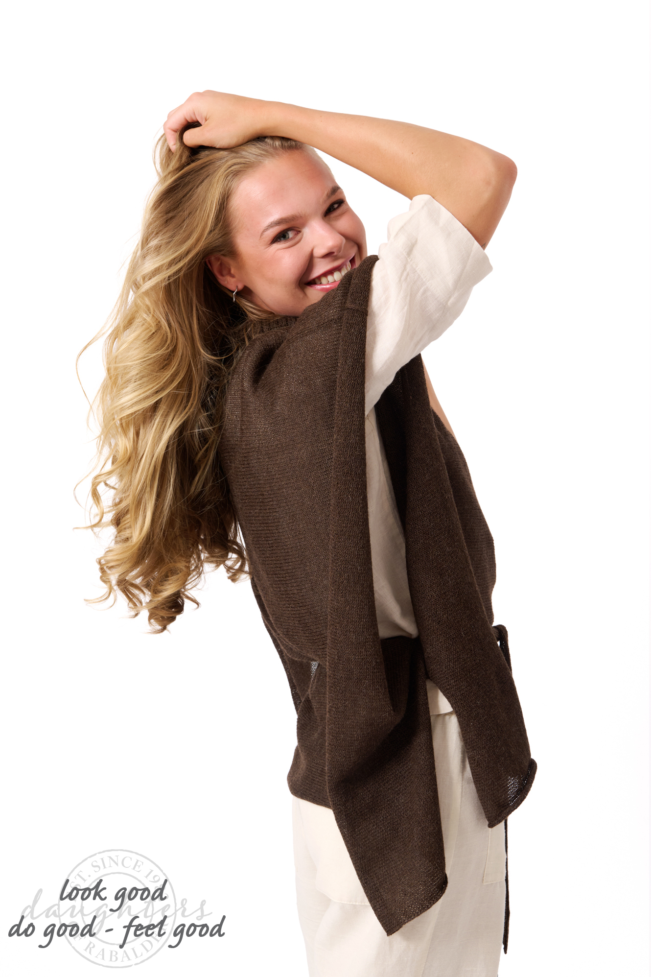 Helen alpaca poncho  chestnut