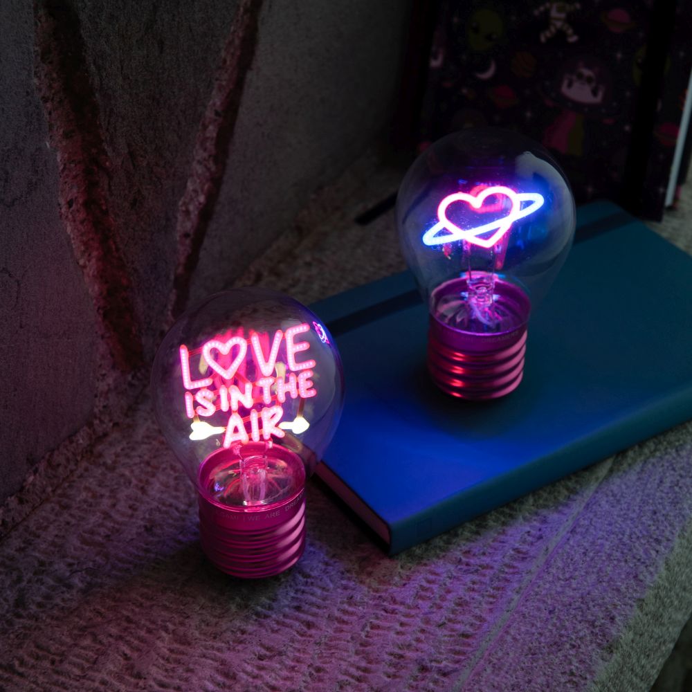 Bulb fiction, glödlampsformad bordslampa, Love is in the air - 6