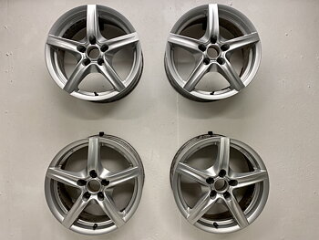 BEGAGNAT | 4 st | 16" ALUFÄLGAR Citroen C5 ALUTEC KBA48069 GR656 | 5x108 6.5x16 ET33 65.1