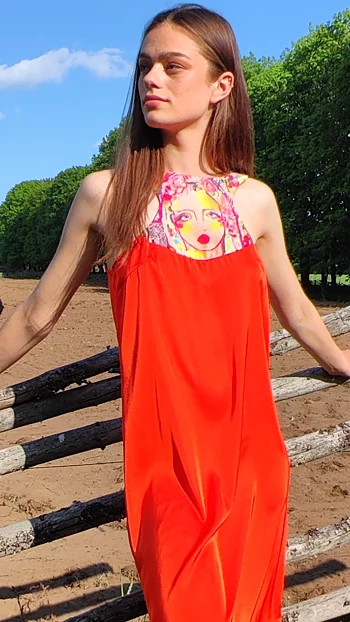 Hippie Anne