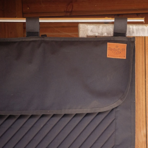 Paddock Stall Curtain – Black - 2