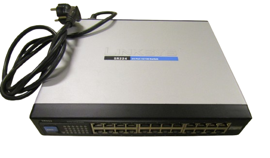 Cisco Linksys SR224 24-portars 10/100 Ethernet-switch. 