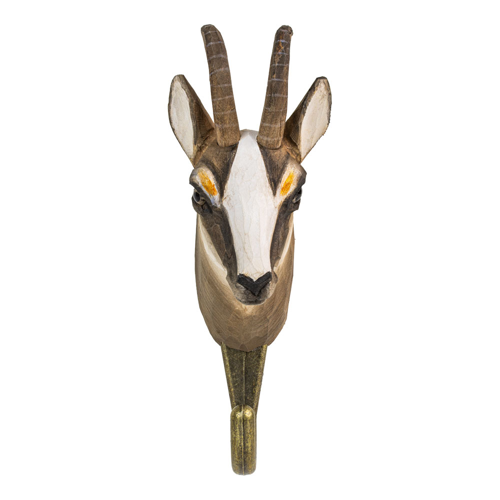 Hand-carved Hook Chamois shown from the front with even horns and contrasting facial patterns.
