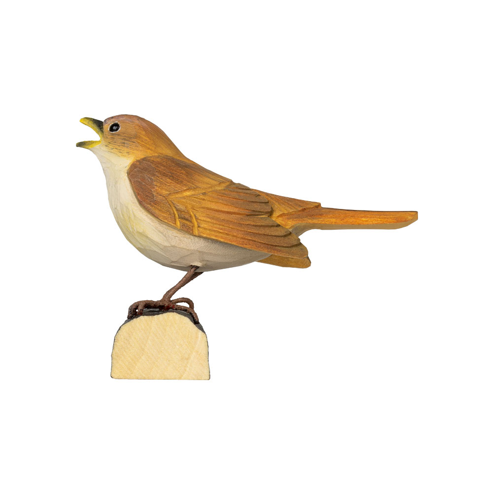DecoBird Rossignol Philomèle en profil, avec bec ouvert et plumes brunes détaillées, installé sur un socle en bois clair.