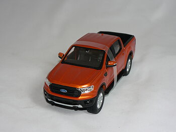 Ford Ranger  2019  1;24  Maisto