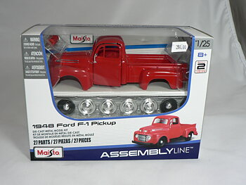 Ford  F-1  Pick Up  1948  Kit 27 Pieces  1:24  Maisto