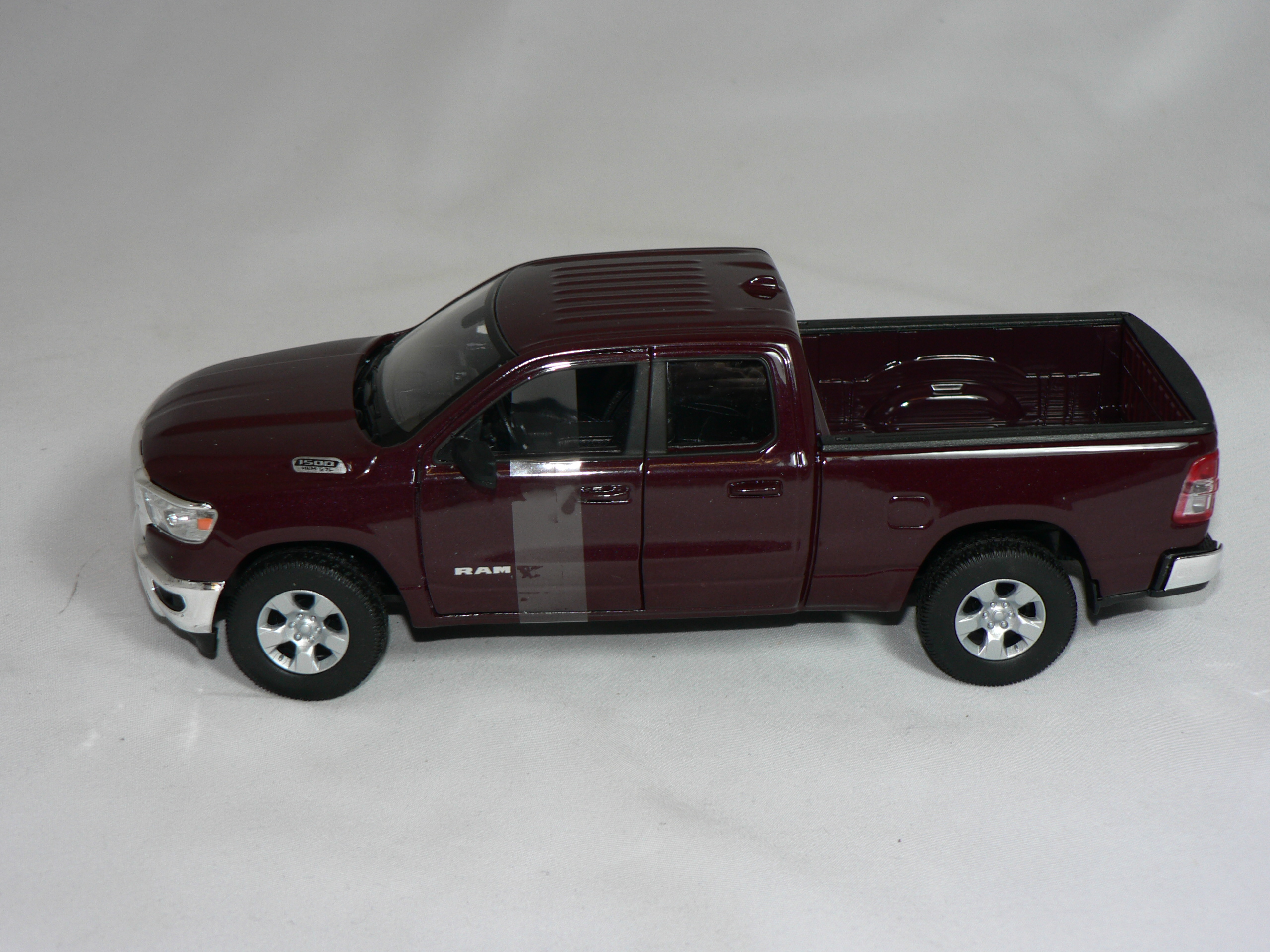 Dodge Ram 1500  2019  1:24 Welly - 3