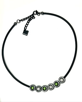 Cindra halsband grön kristaller Hematit