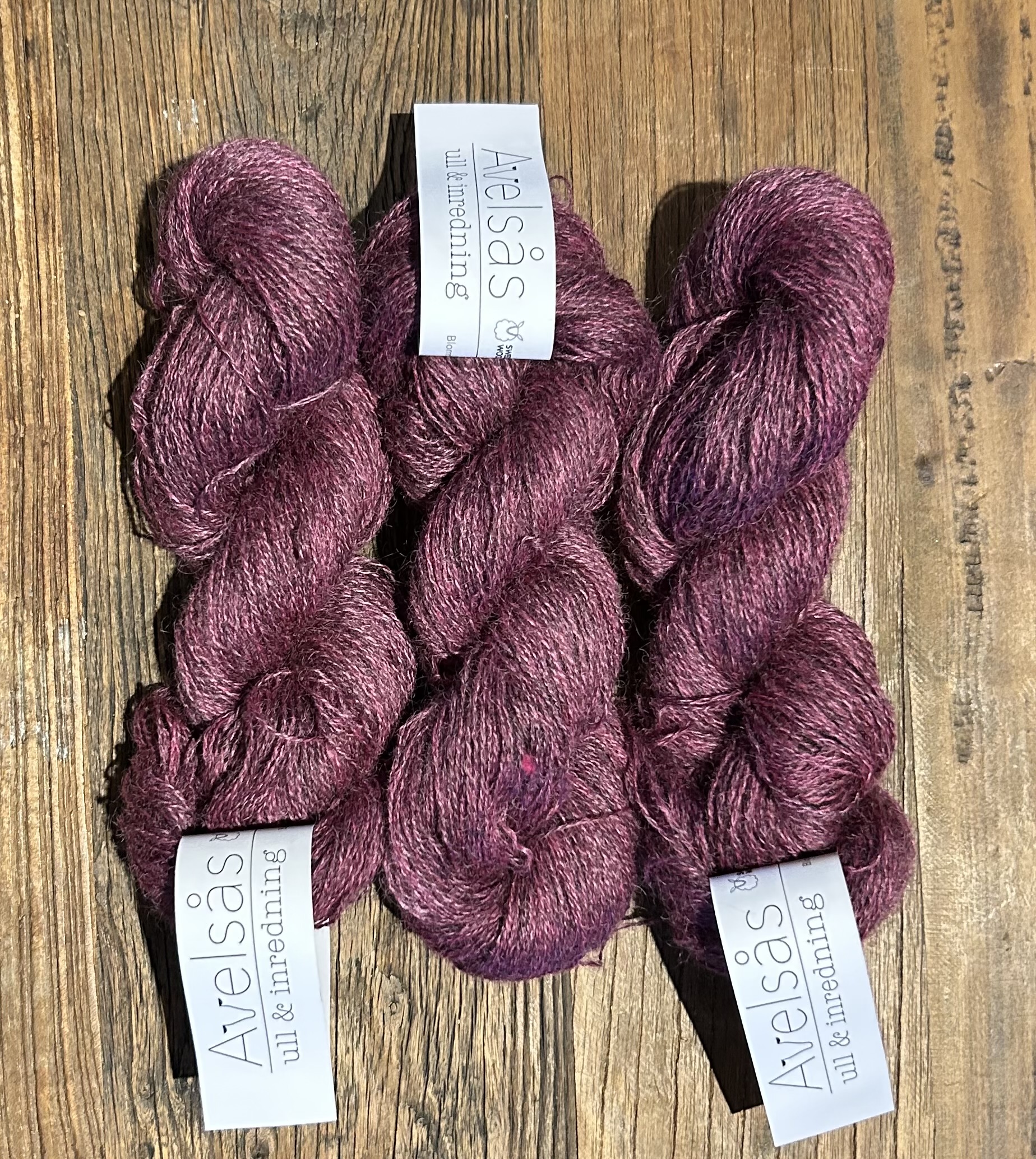 2-ply sock yarn Flowering Lemon Thyme