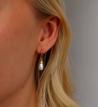 Veja drop earrings gold