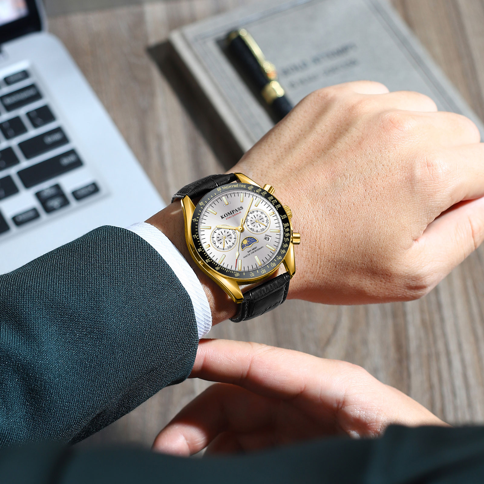 Kompass Day-Night Master Chronograph Gold Silver Black - 6