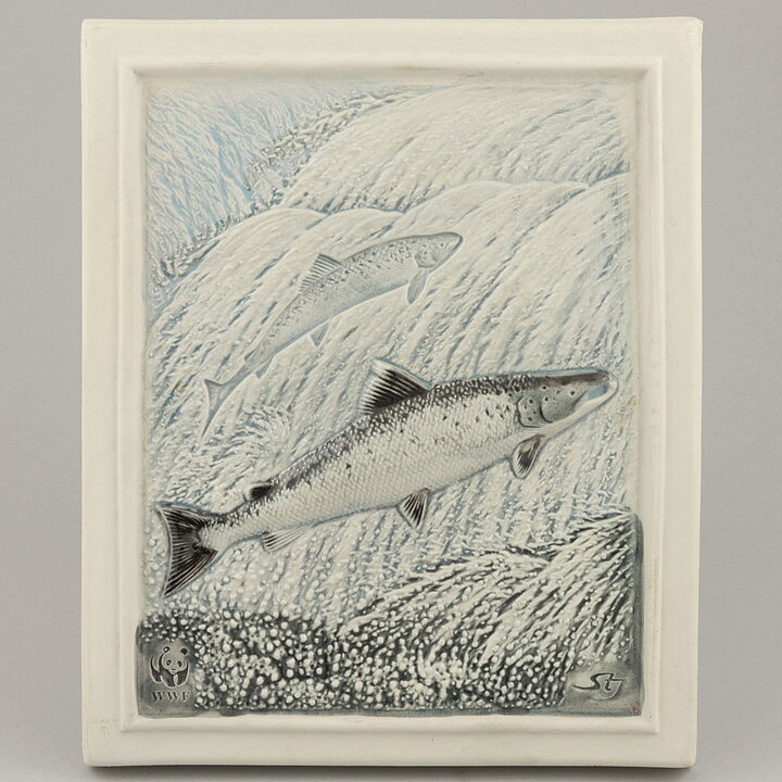 Staffan Johnson (Province Animals 1980s) White Wall Plaque with Salmon Motif 20 cm