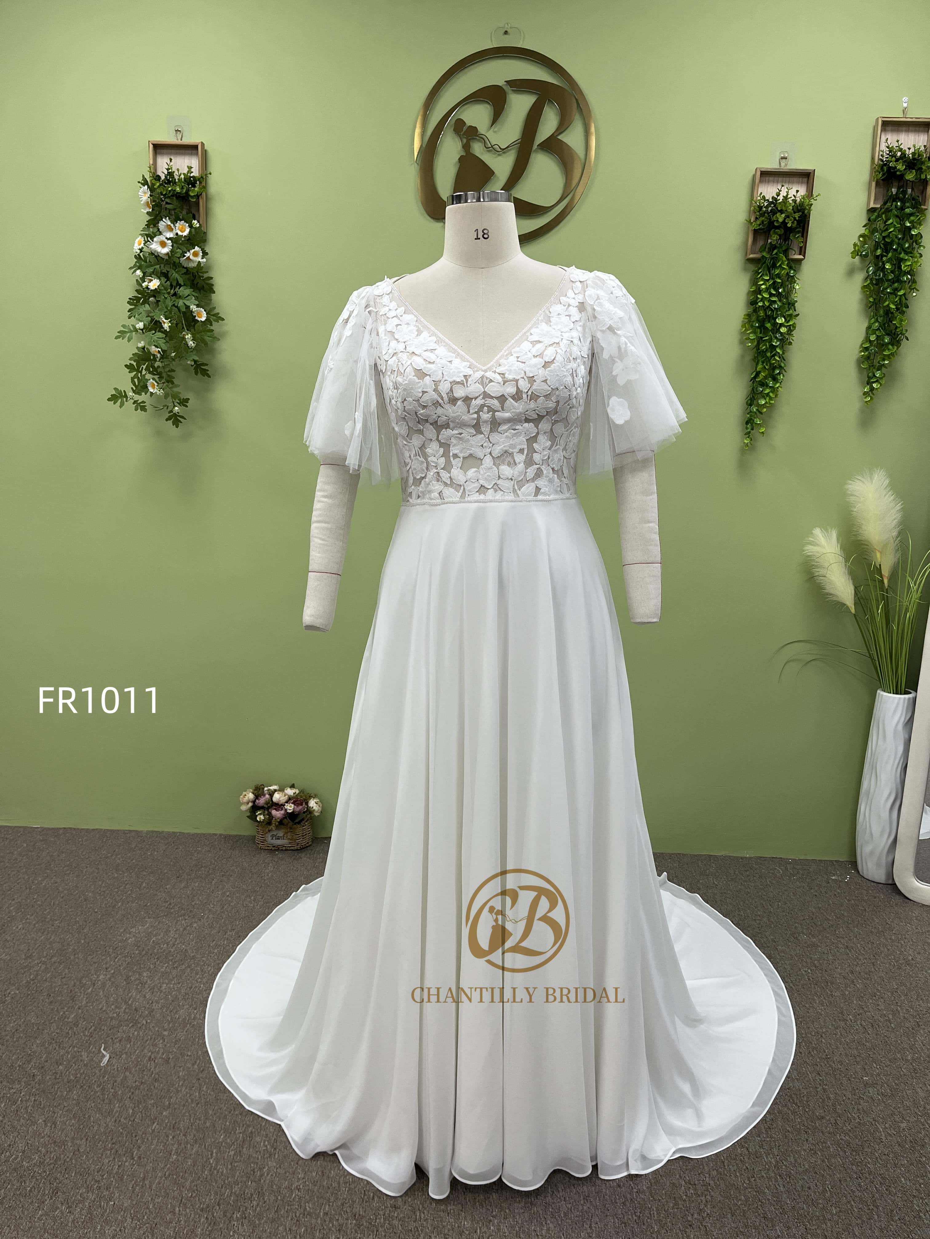 Chantilly Bridal  FR1011