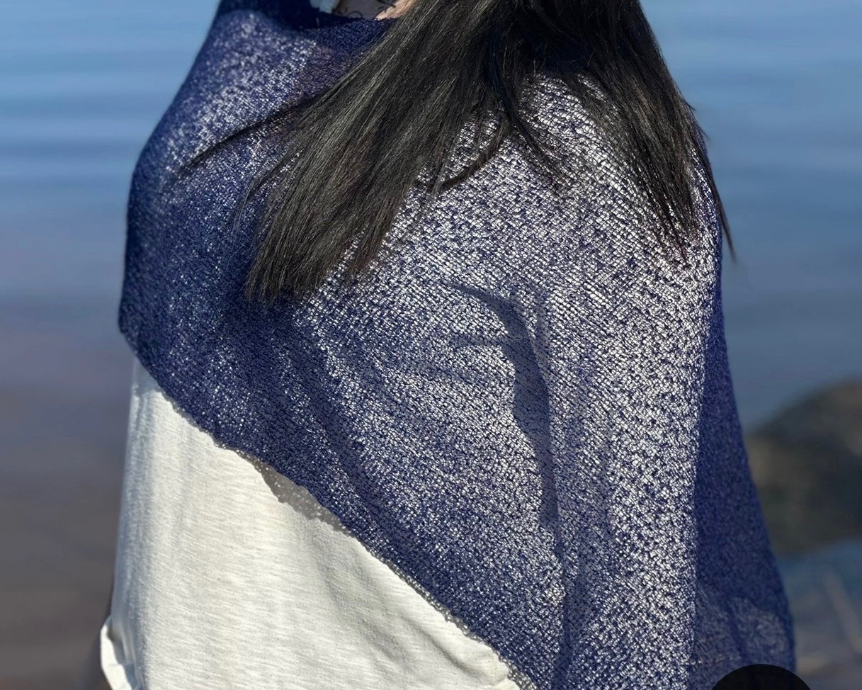  Ella cape Blue marine