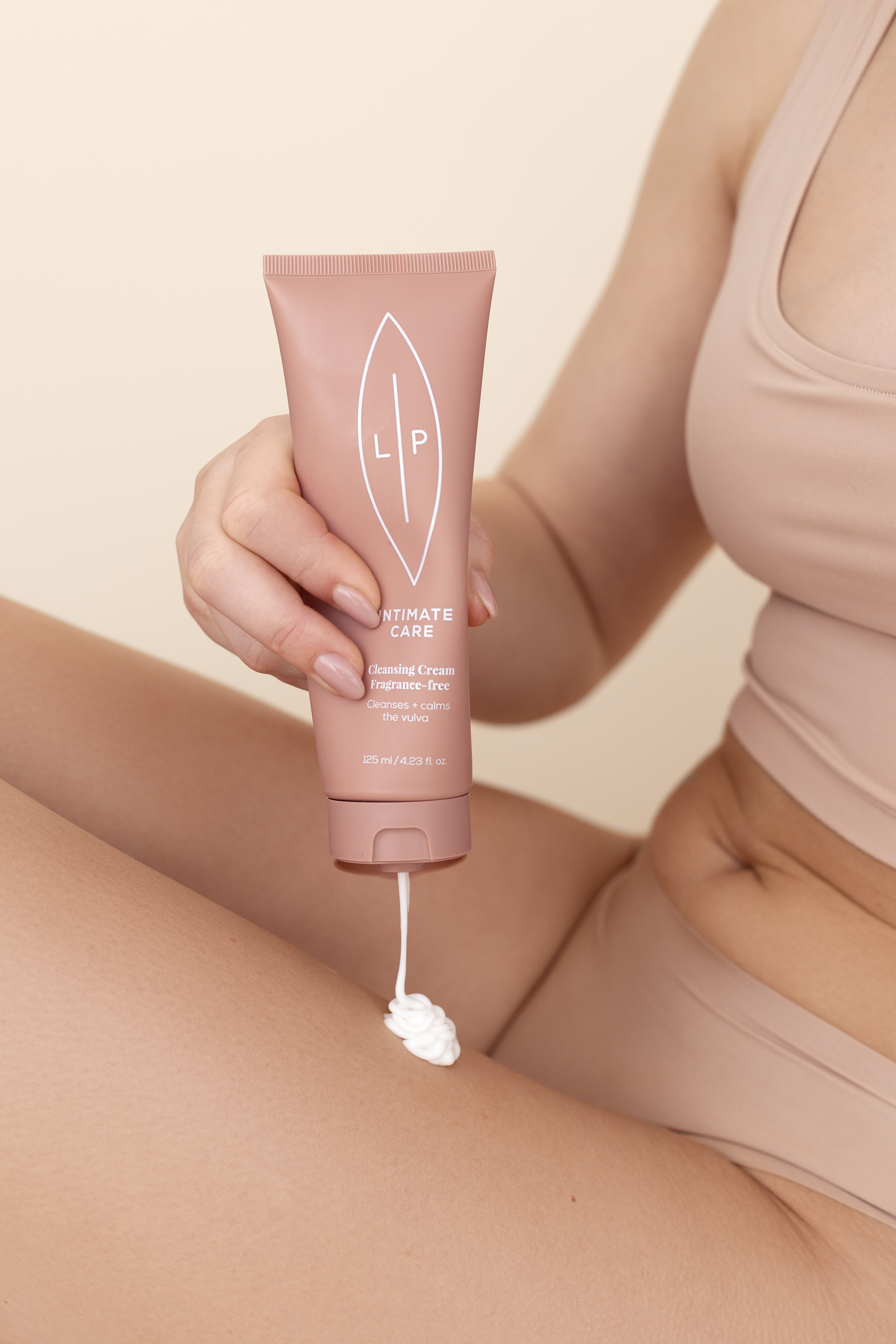 Lip Intimate Care Cleansing Cream, 125ml - 2