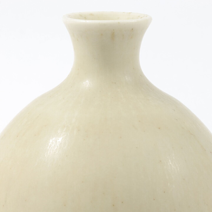 Per Linnemann-Schmidt (1950s) Unique Vase with White Haresfur Glaze 7 cm