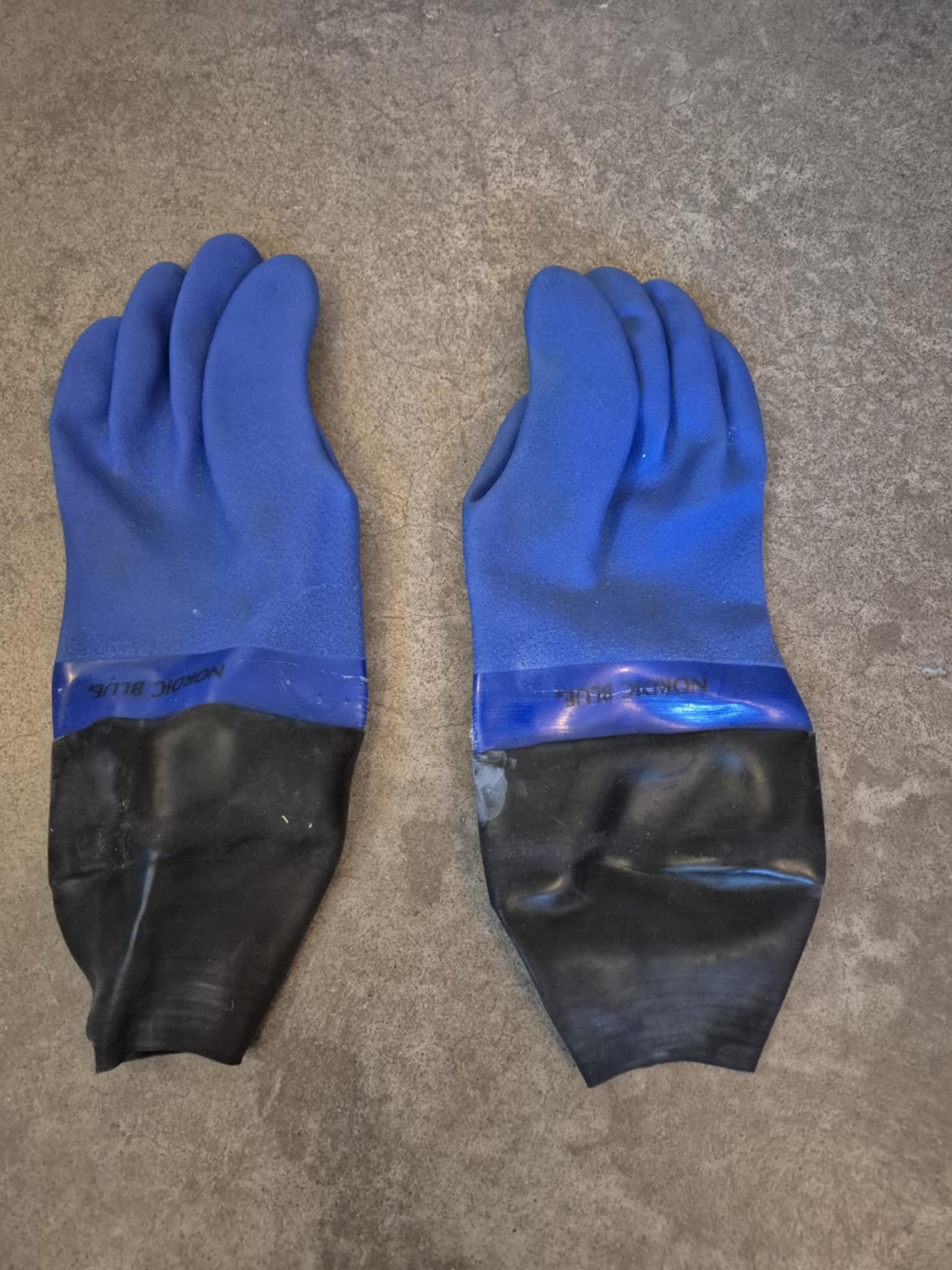 Nordic Blue, L