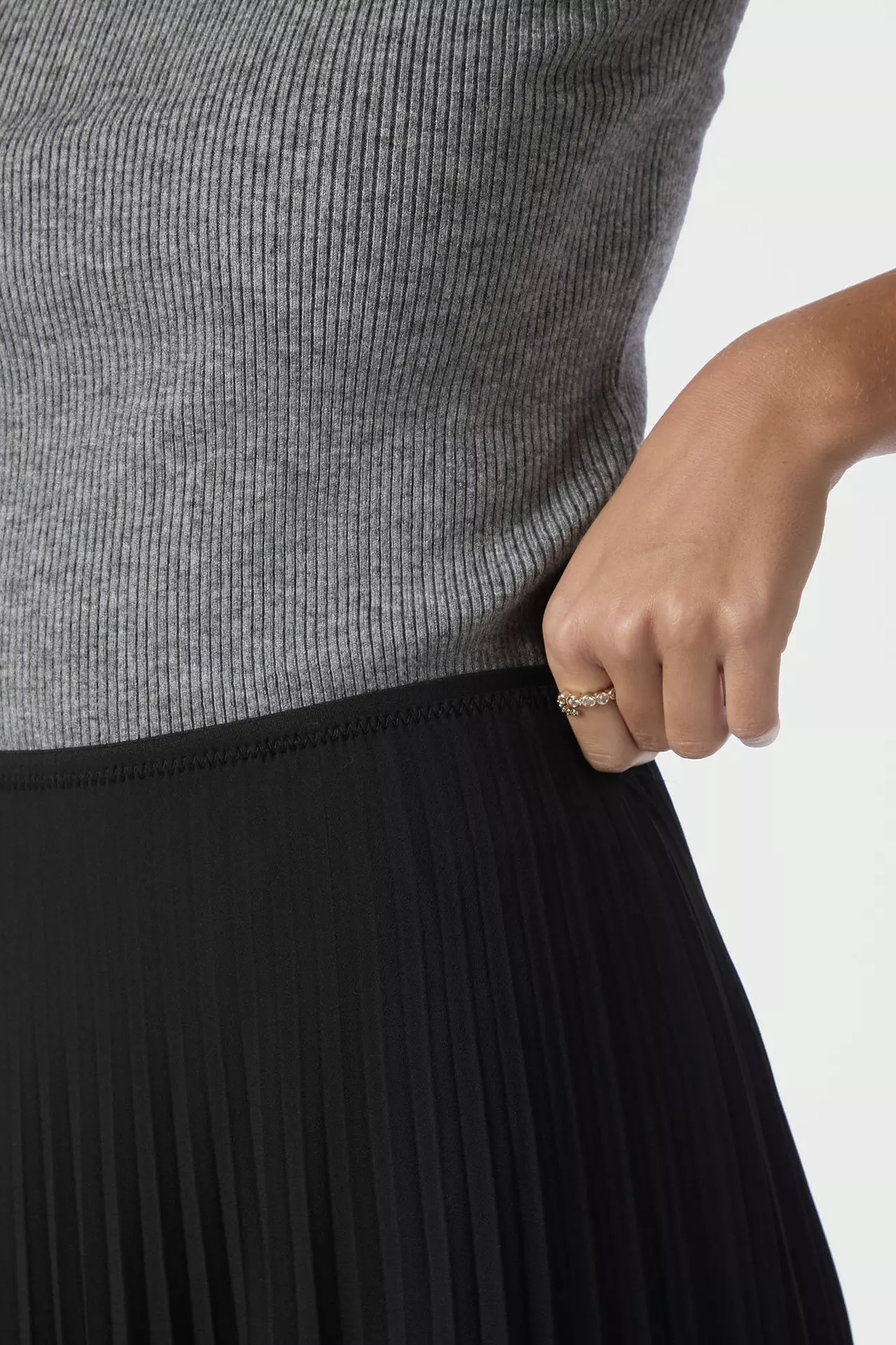 Neo Noir &nbsp;- Boni Simple Plisse Skirt Black - 4