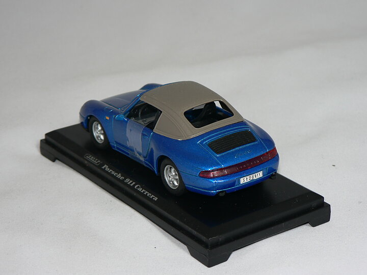 Porsche  911 Carrera  1:38  Super Auto ( Welly )