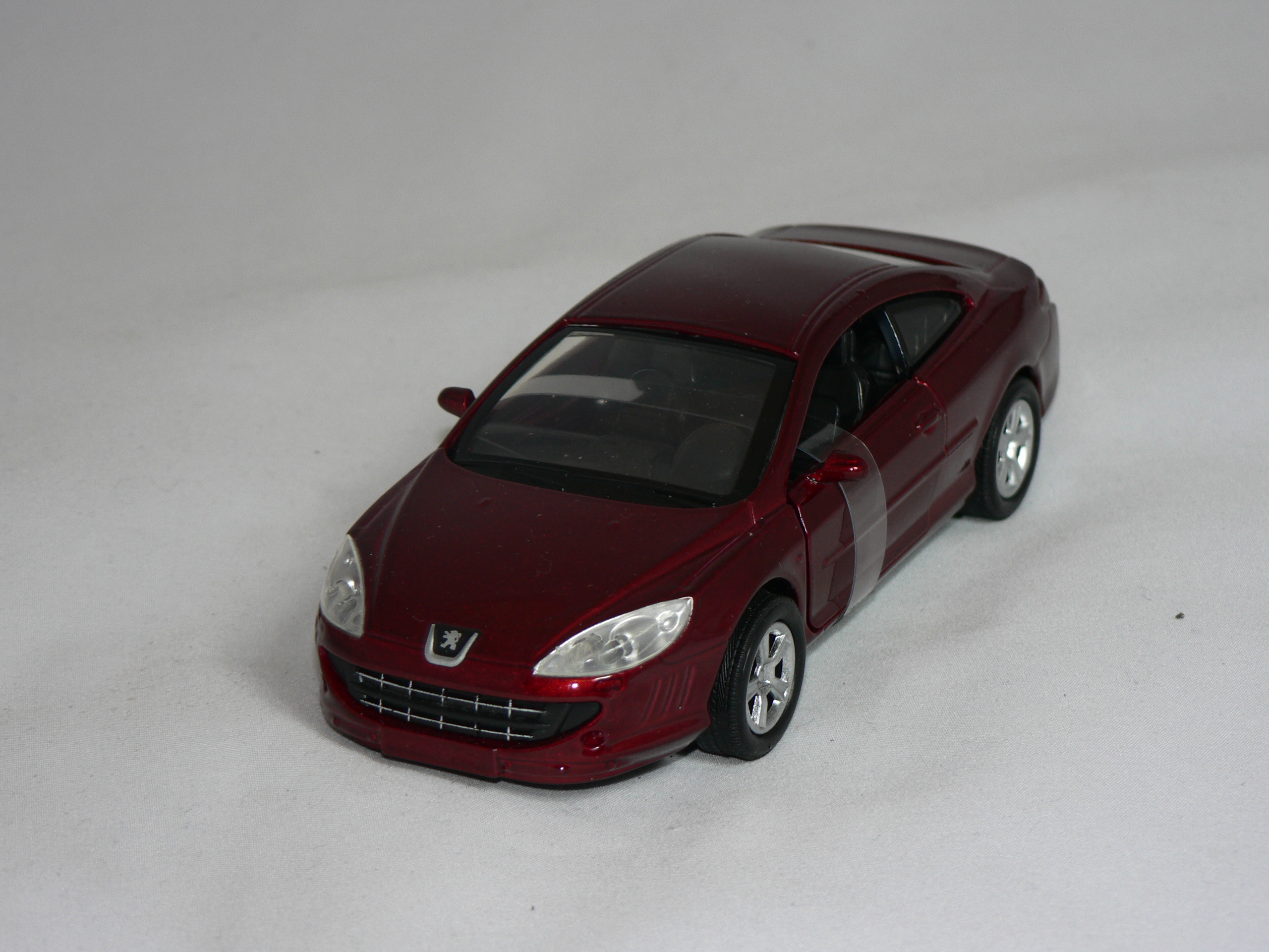 Peugeot 407  Coupe  1:32 New Ray