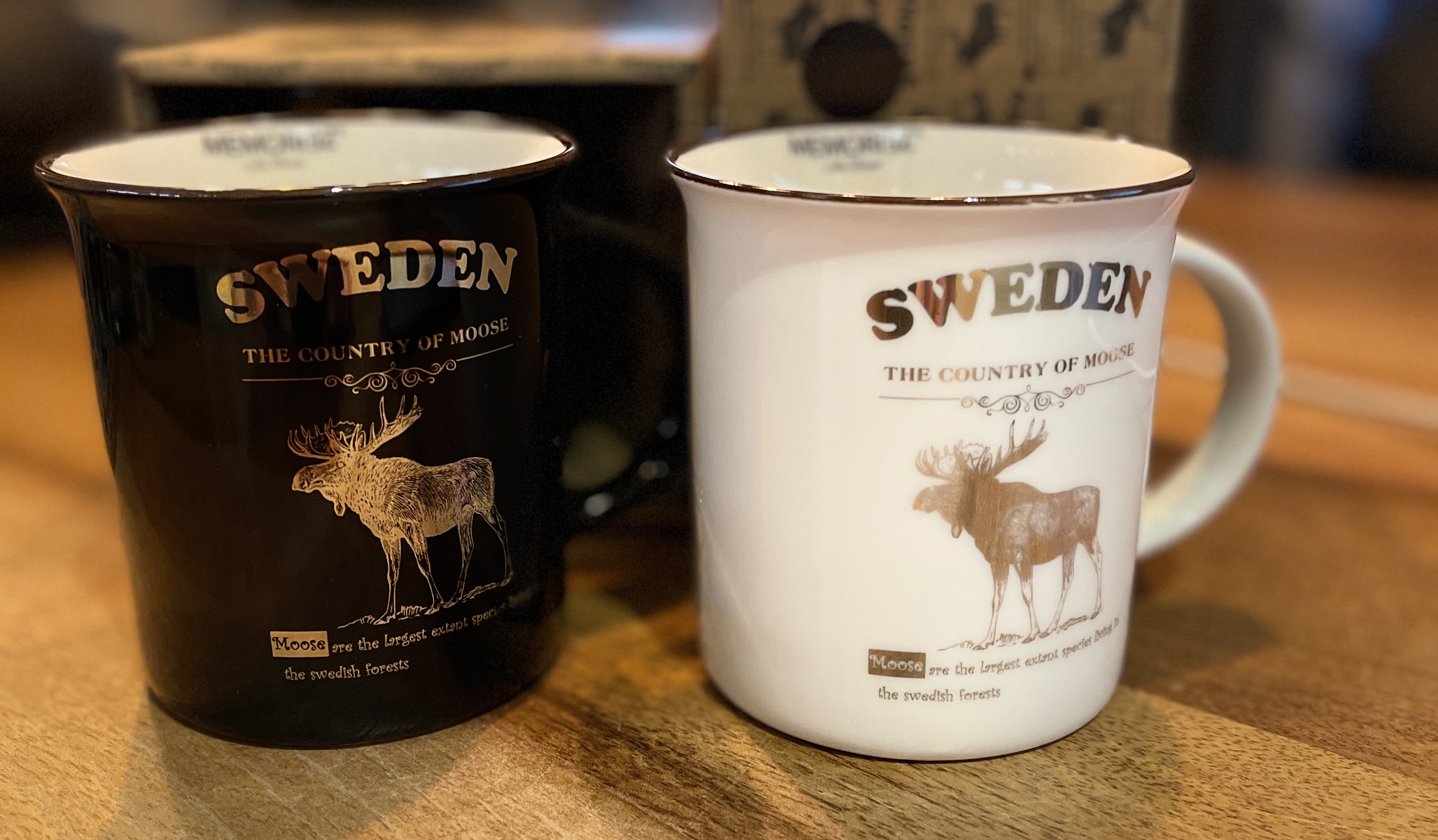 Geschichtenbecher Schweden Das Land der Elche schwarz-gold
