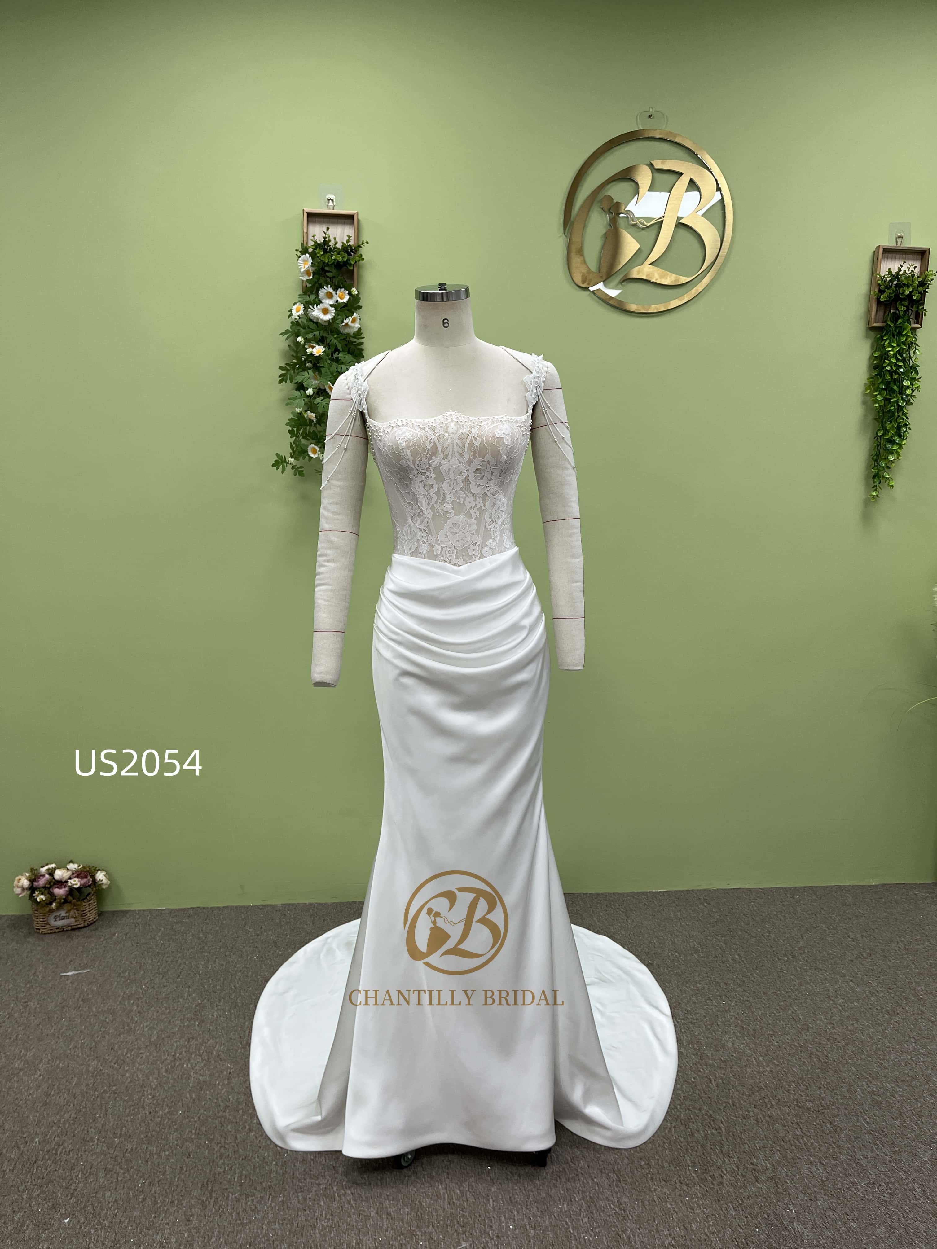Chantilly Bridal  US2054