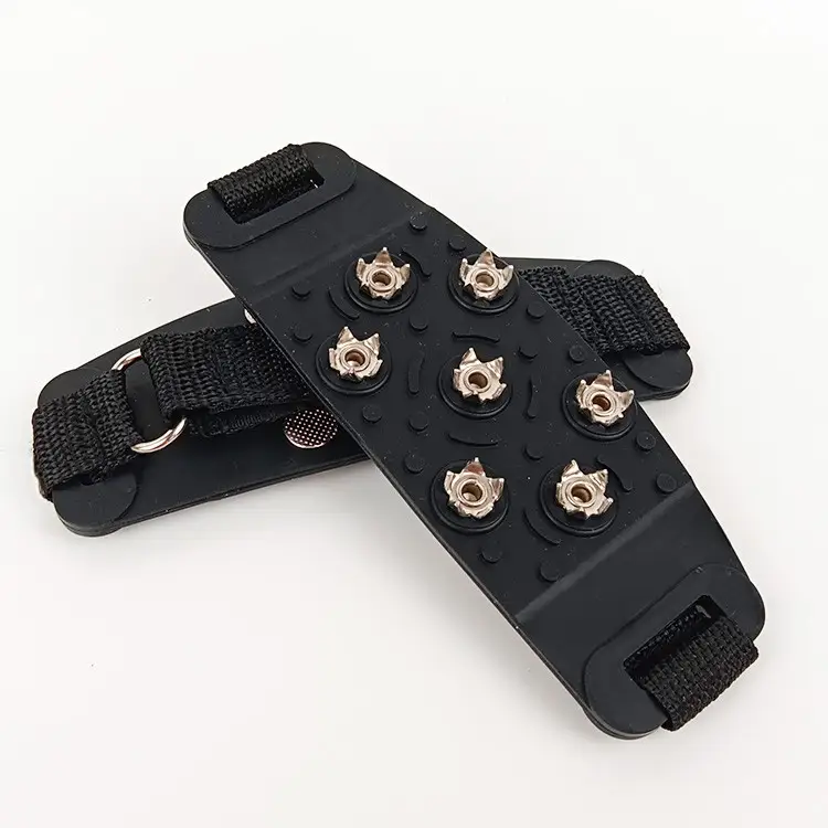 Brodder med 7 dubber under foten – one size