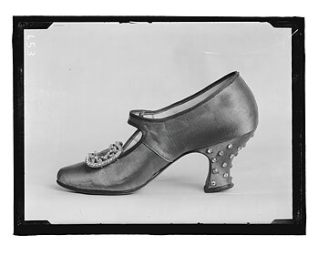 Woman´s Shoe - Poster