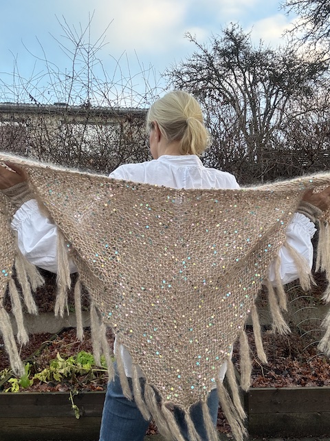 Banquet shawl - 2