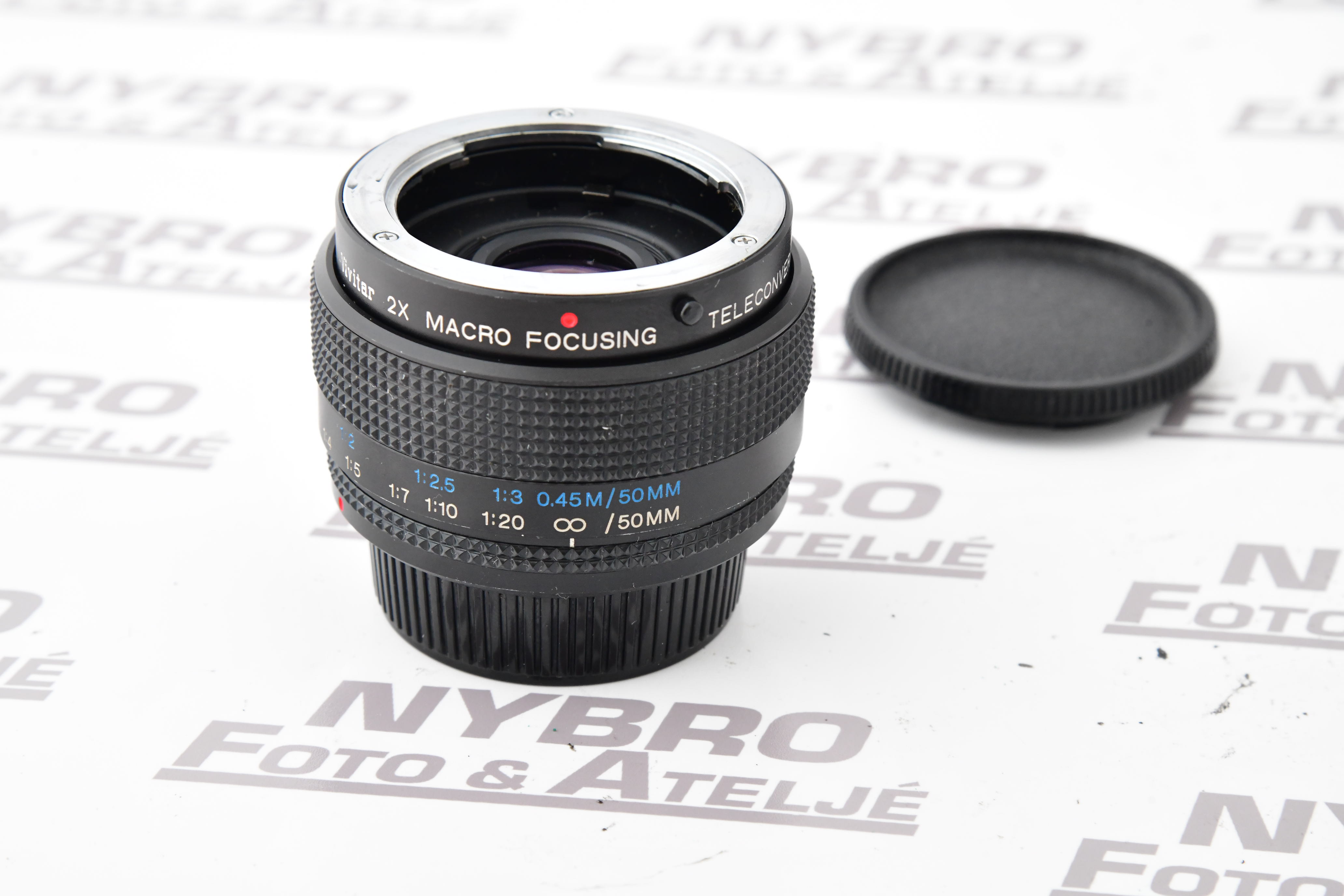 Vivitar 2x Macr / Teleconverter