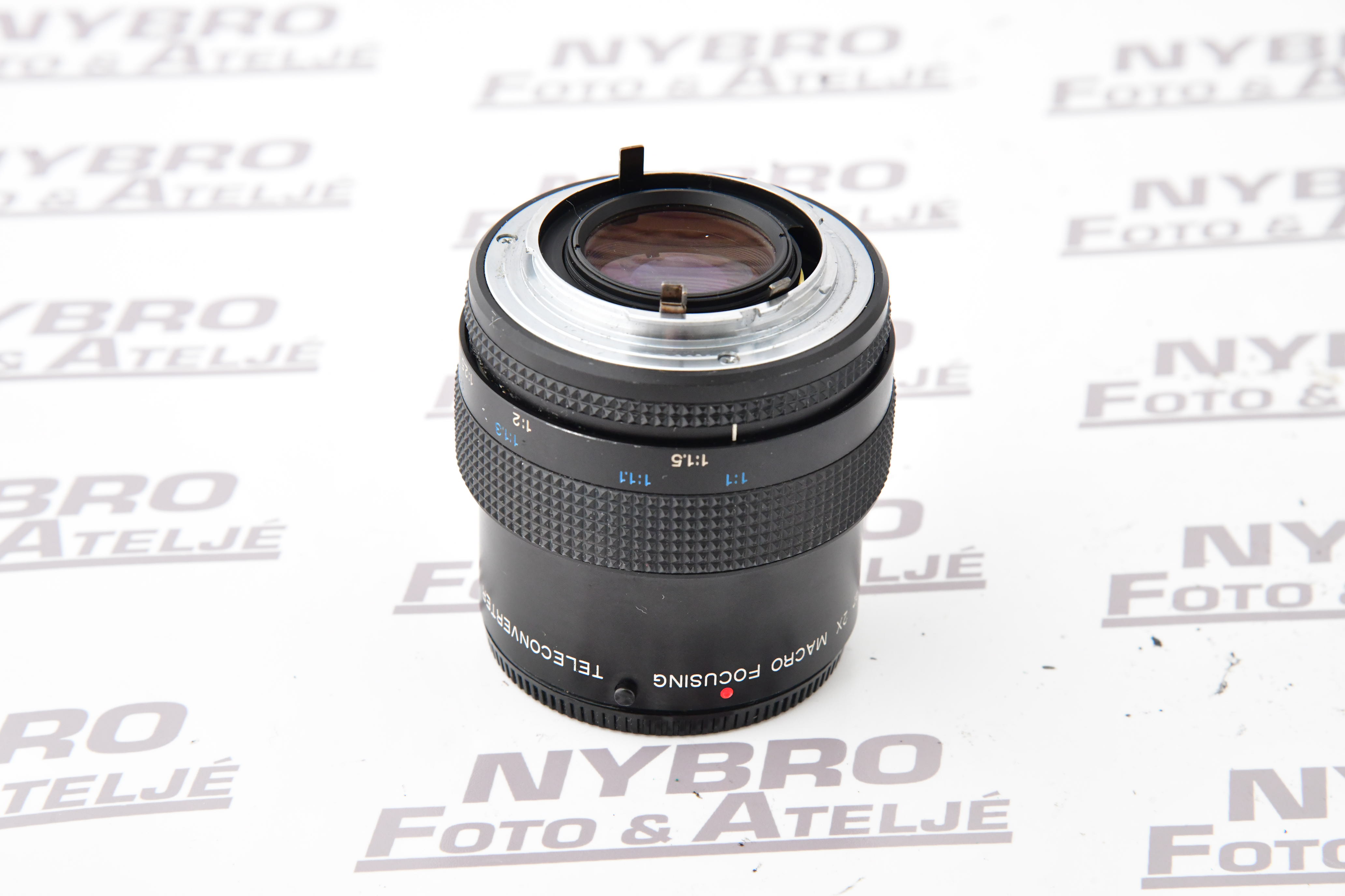 Vivitar 2x Macr / Teleconverter - 2