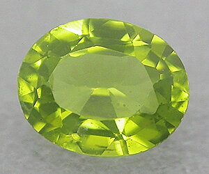 Impresionante piedra preciosa suelta de peridoto natural de corte ovalado de 1,02 ct