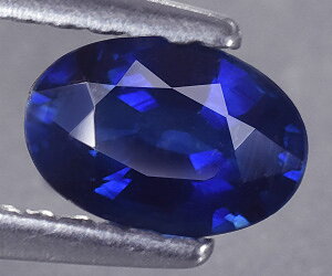 0.72 ct stunning top quality natural blue sapphire from Ceylon, Sri Lanka