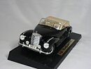 Mercedes Benz  300 S   1955  1:18  Maisto