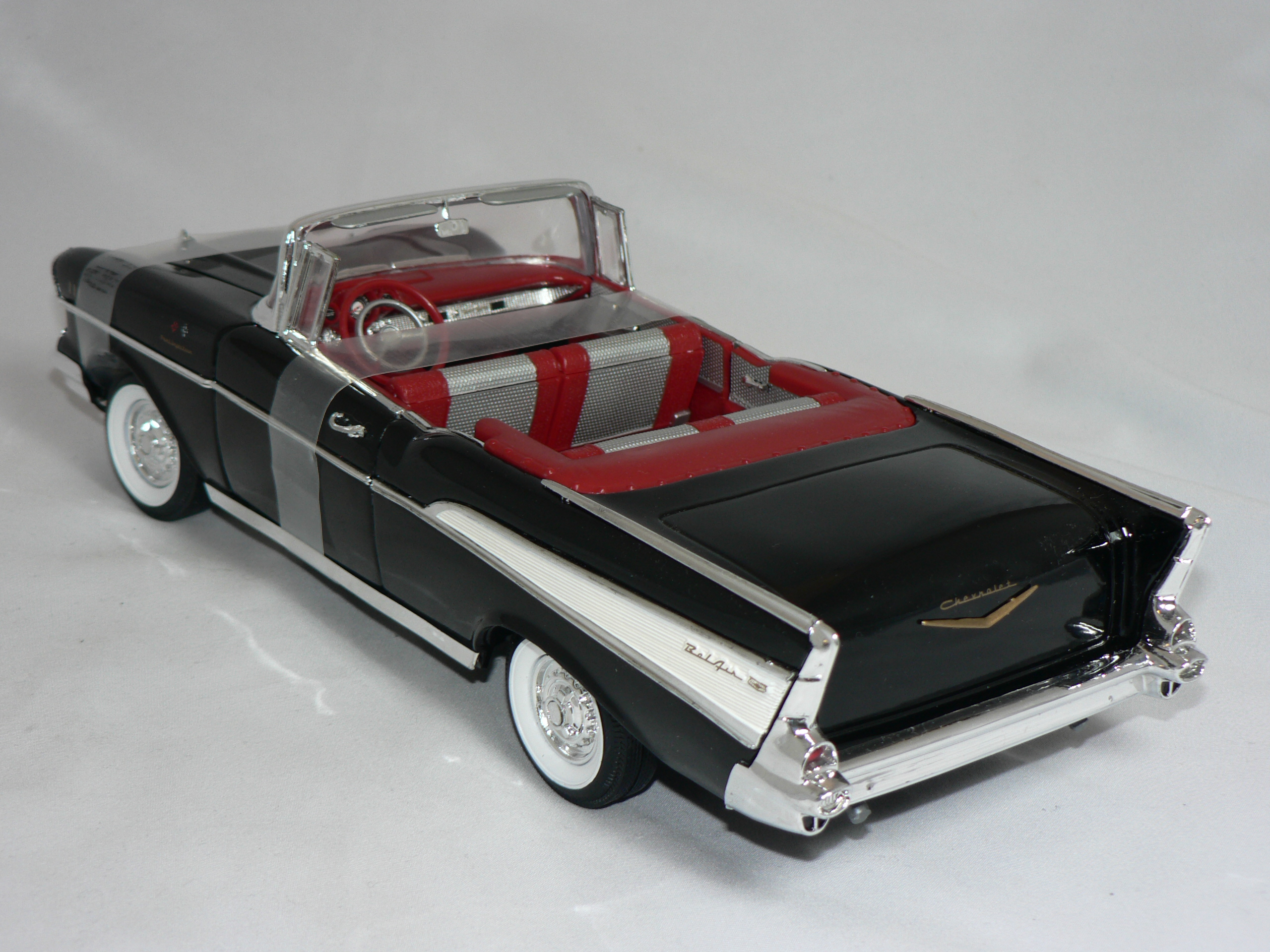 Chevrolet  Bel Air  1957  1:18  Ertl - 2