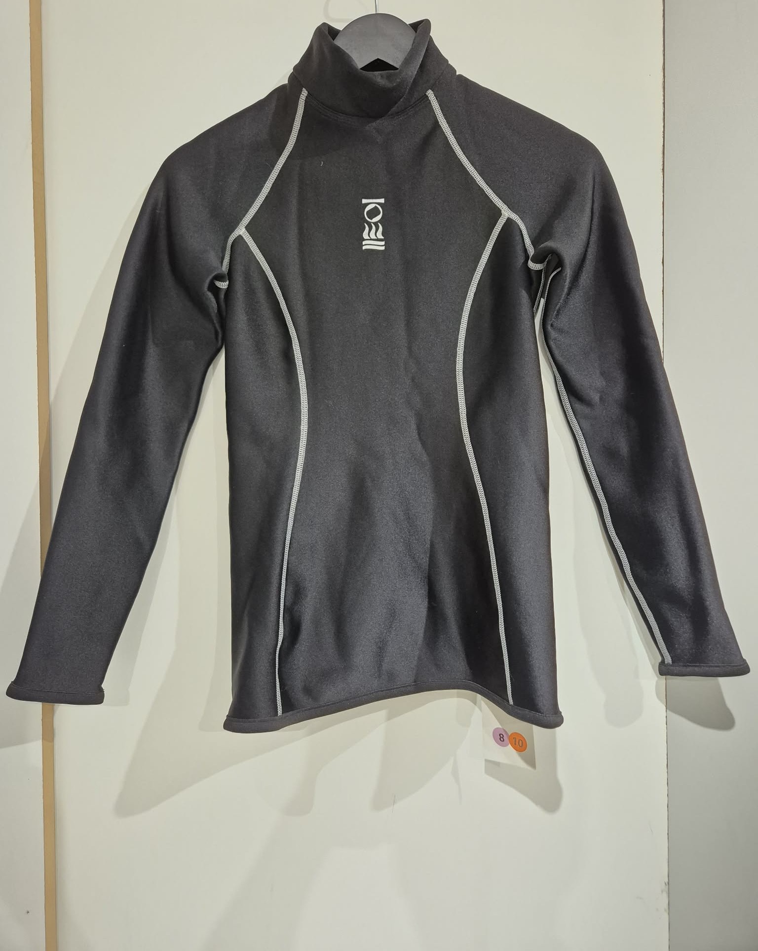 Fourth Element Top, Kvinna, 8/10 (S/M) *NY*