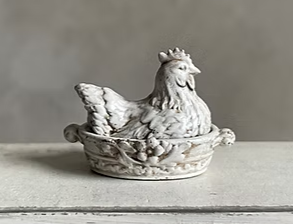 Bowl with hen - unpainted - Resin- Alison Davies - 3