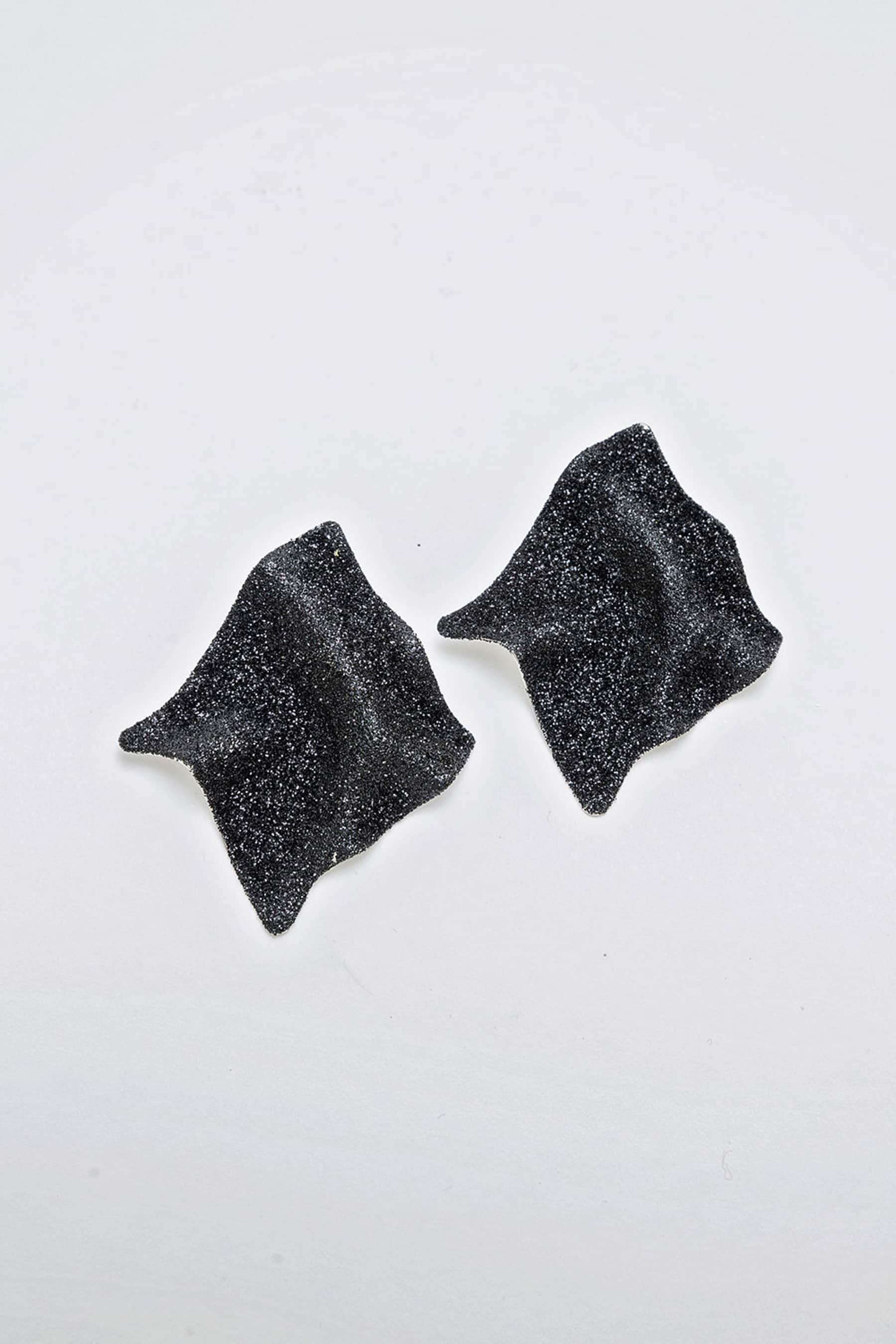 Deia Glitter Earrings Black Glitter S