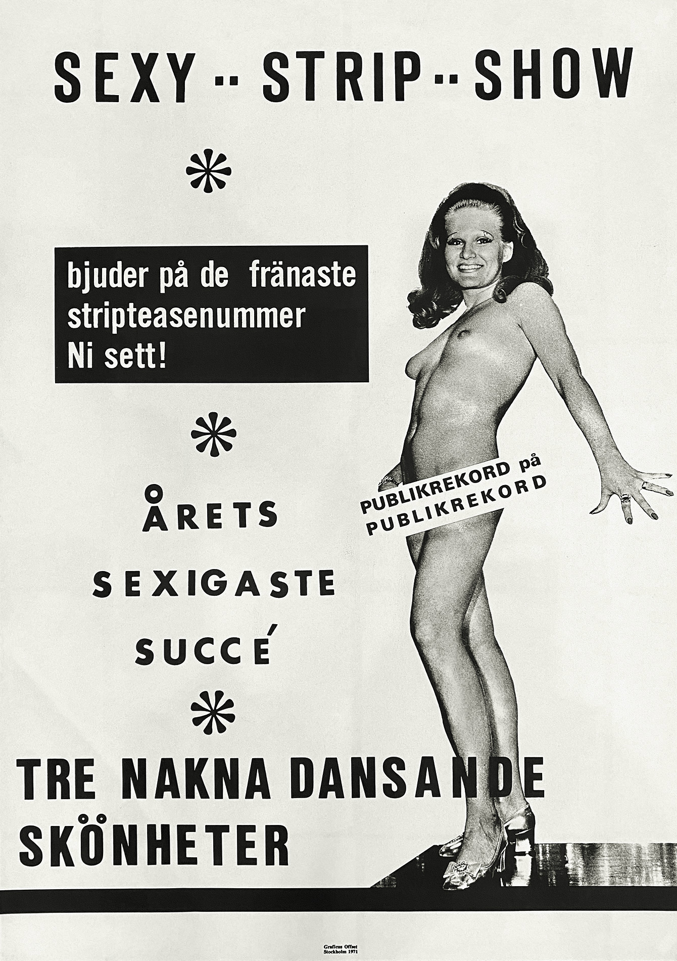 "SEXY STRIP SHOW"