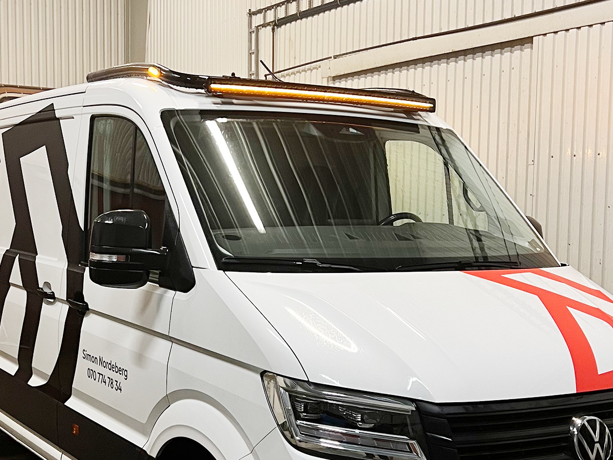 T-RACK VW Crafter H2 Compact 17- Front roofbar - 2
