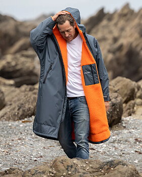 dryrobe® Advance Long Sleeve - Dark Grey / Orange 3