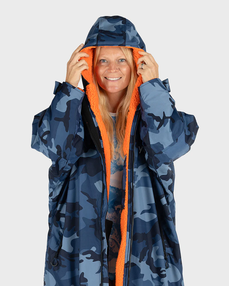 dryrobe® Advance Long Sleeve - Blue Camo / Orange 5