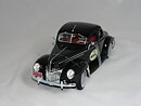 Ford   Deluxe  1939  1:18  Maisto  ( Vix Filters )