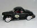 Ford   Deluxe  1939  1:18  Maisto  ( Vix Filters )