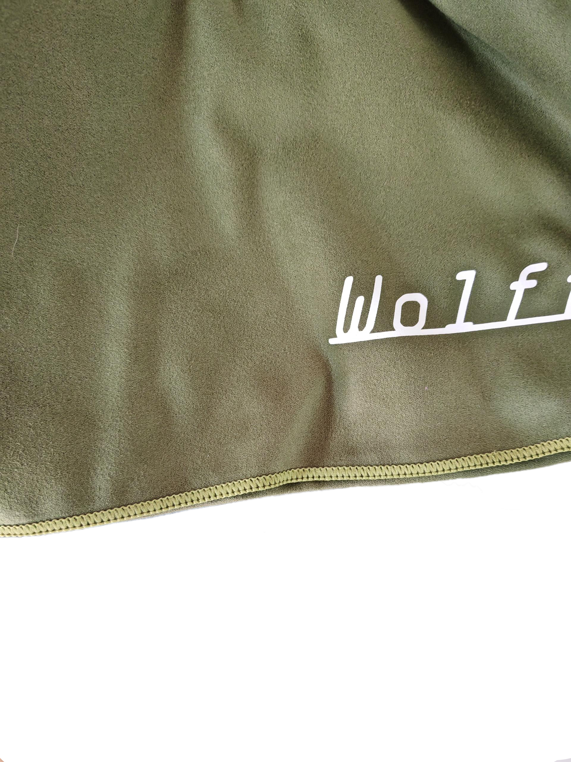 Wolffwear  Sport handduk - Mikrofiberhandduk, snabbtorkande - Oliv