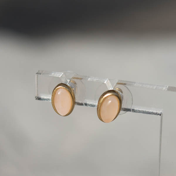 Sence Copenhagen - Earstuds Rose Quartz Worn Gold - 3