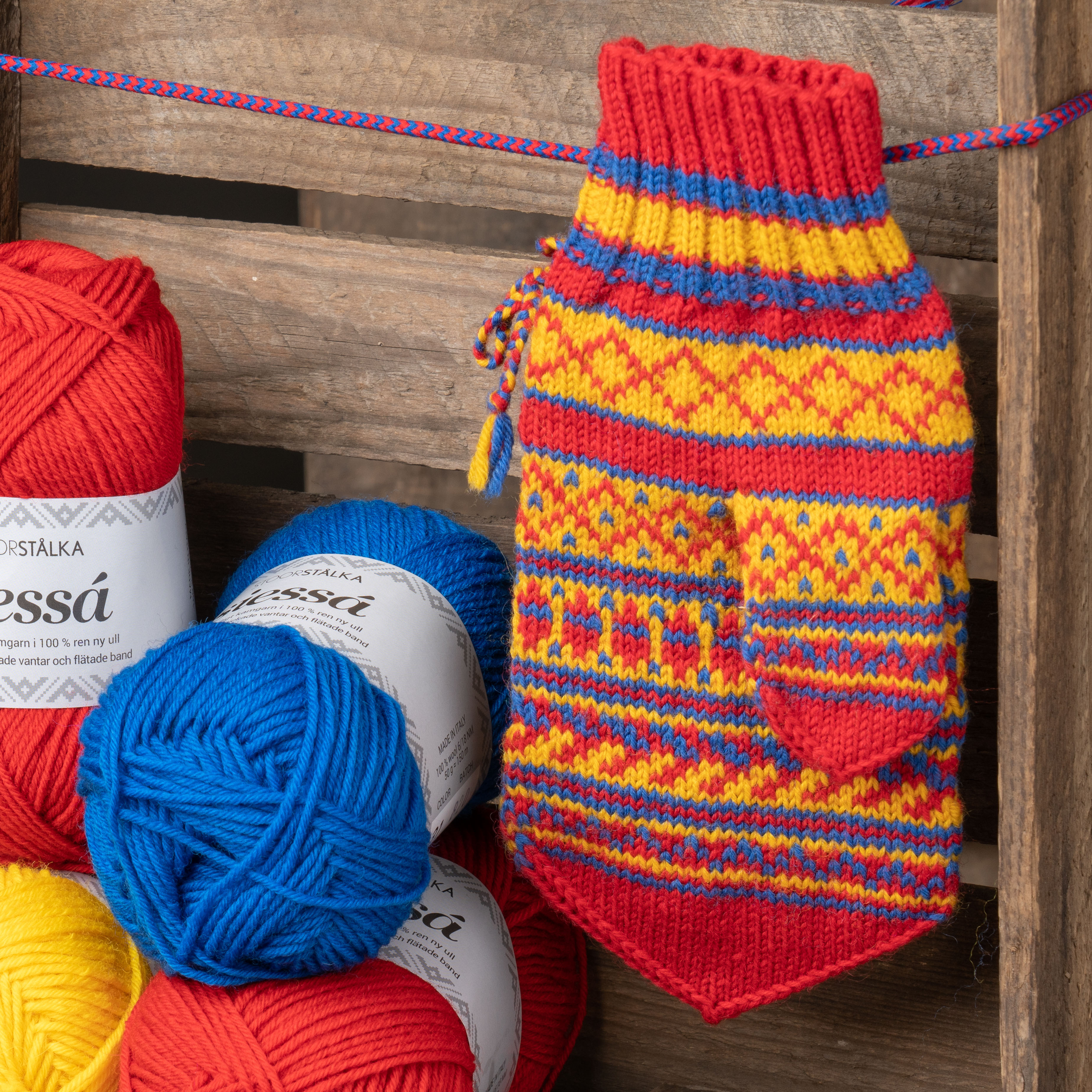 Strickset Fäustlinge Rödbottnad Jukkasjärvi