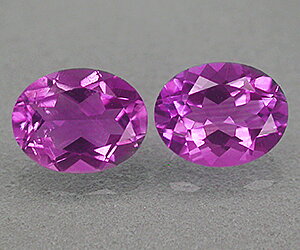1.53 ct matchande 7x5 mm oval formade naturlig ametister